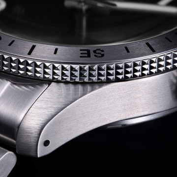 SEIKO 5 SPORTS FIELD 41 MM ACERO Esf. NEGRA